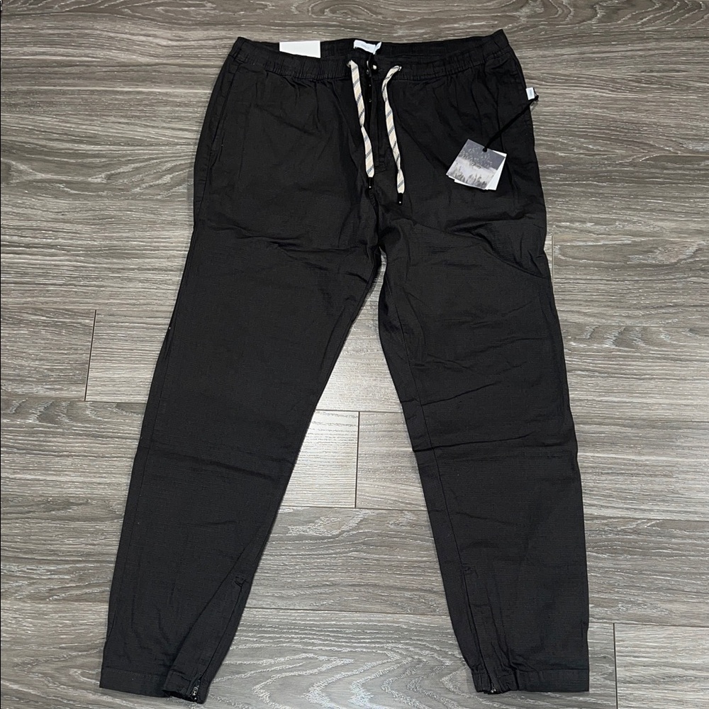 Onia Charcoal Men's RipStop Joggers with Drawstring